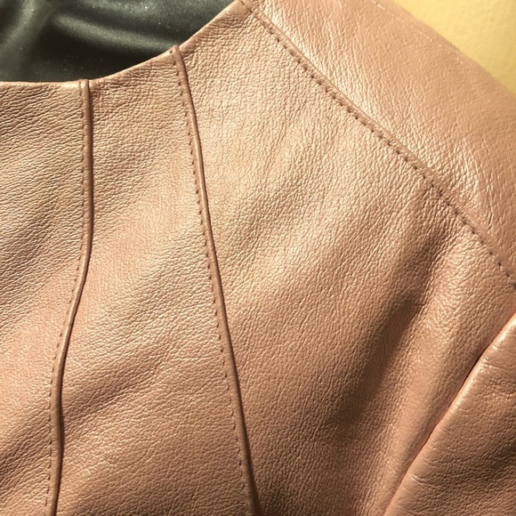 Pink pearl Real Leather blazer! See new photos - Picture 3 of 8